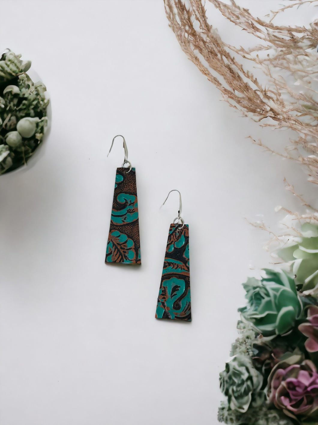 Embossed Leather Bar Earrings - E19-030