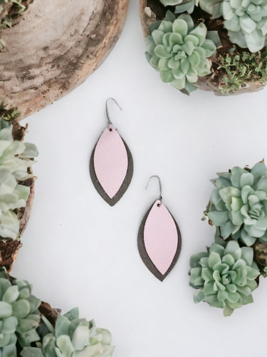 Gray Suede and Baby Pink Leather Earrings - E19-1132