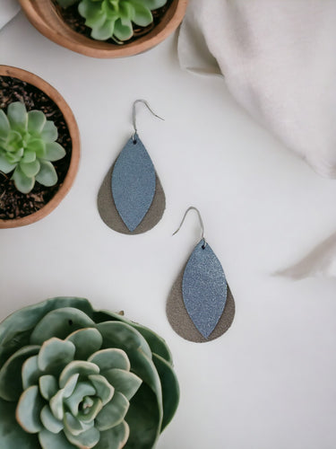 Gray Suede and Iceburg Dazzle Leather Earrings - E19-1135