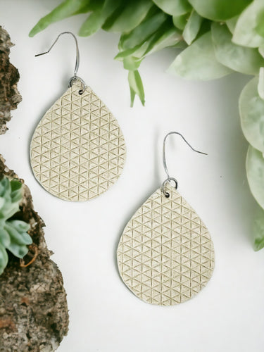 Cream Italian Leather Earrings - E19-1147