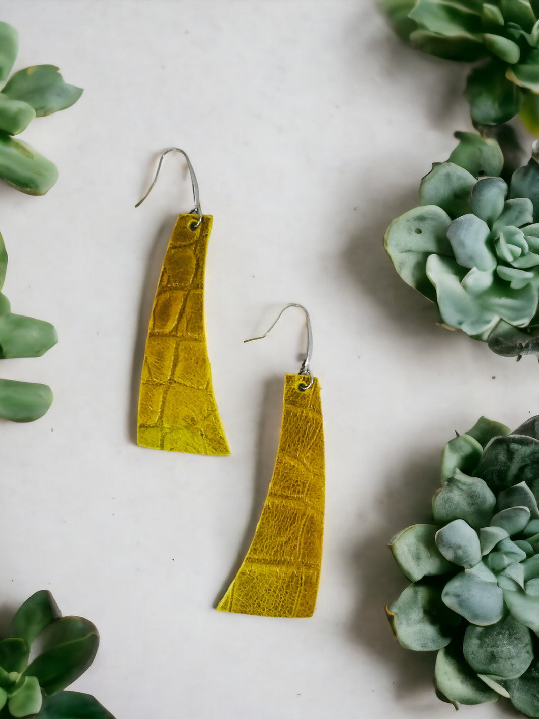 Croco Embossed Leather Earrings - E19-1191