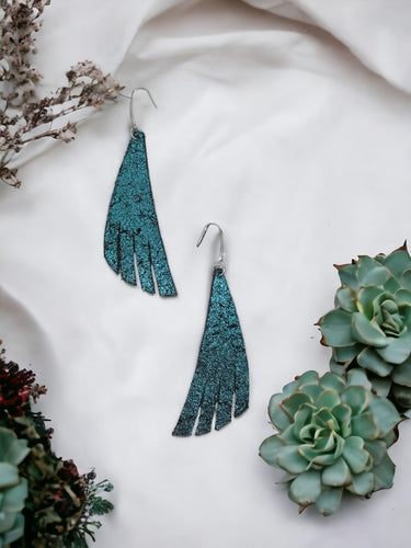 Light Turquoise Blue on Black Leather Earrings - E19-1208