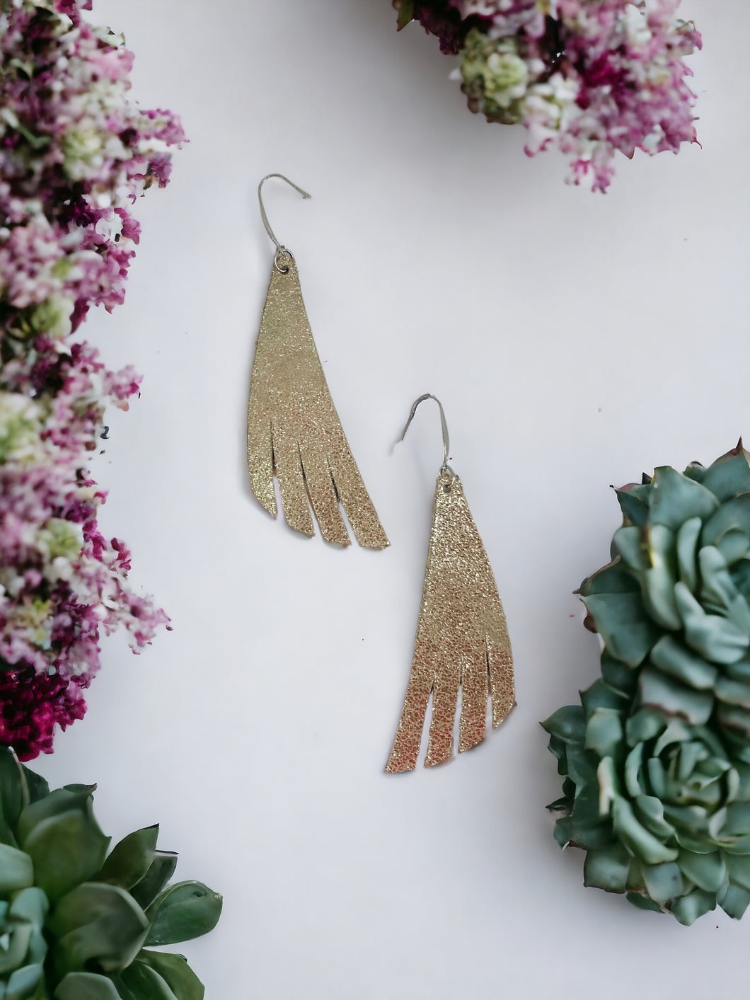 Platinum Crackle Leather Earrings - E19-1219