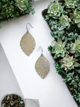 Load image into Gallery viewer, Silver Halo on Bananna Leather Earrings - E19-1221