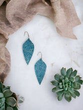 Load image into Gallery viewer, Exotic Teal Stingray Leather Earrings - E19-1224