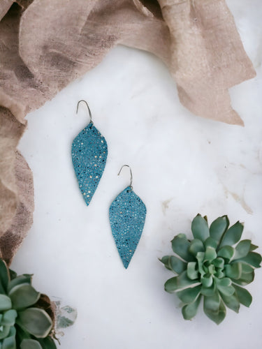 Exotic Teal Stingray Leather Earrings - E19-1224