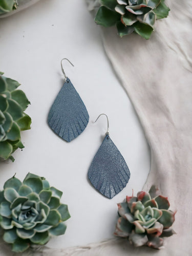 Iceberg Dazzle Leather Earrings -  E19-1243