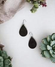 Load image into Gallery viewer, Brown Metallic Leather Earrings - E19-1321