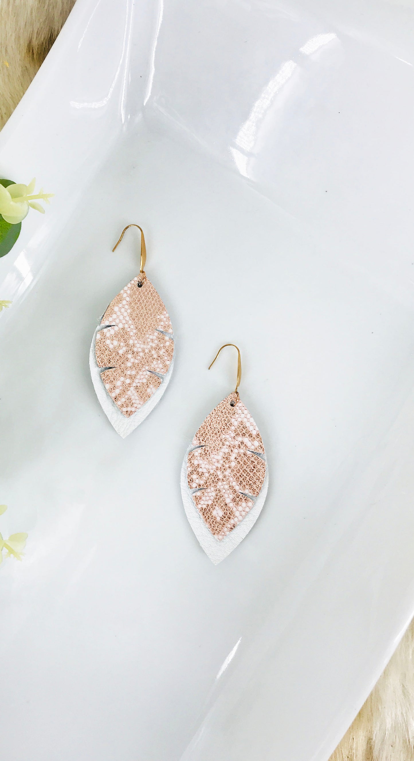 White and Rose Gold Metallic Snake Leather Earrings - E19-1353