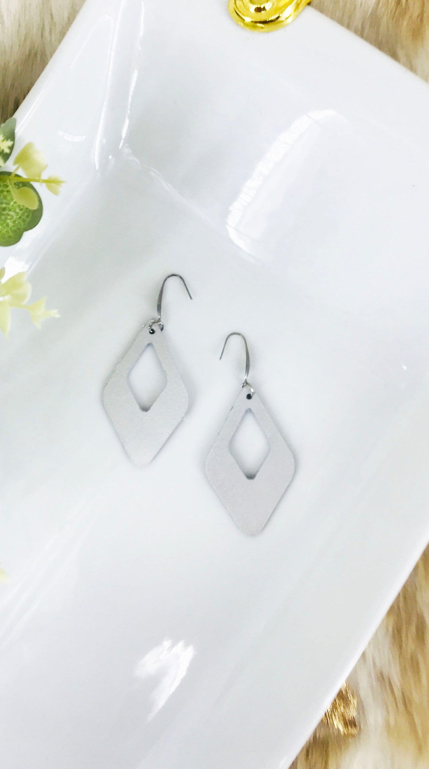 Metallic Silver Genuine Leather Earrings - E19-1354