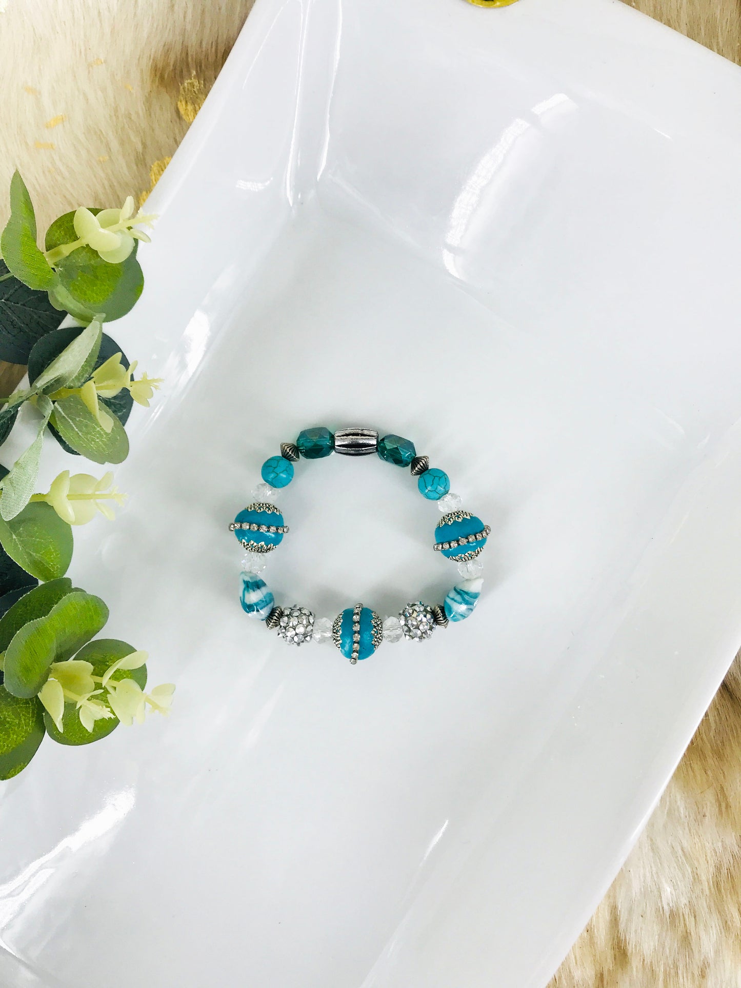 Big & Bold Collection Glass Bead Stretchy Bracelet - B1466