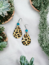 Load image into Gallery viewer, Caramel Cheetah Leather Earrings - E19-1621