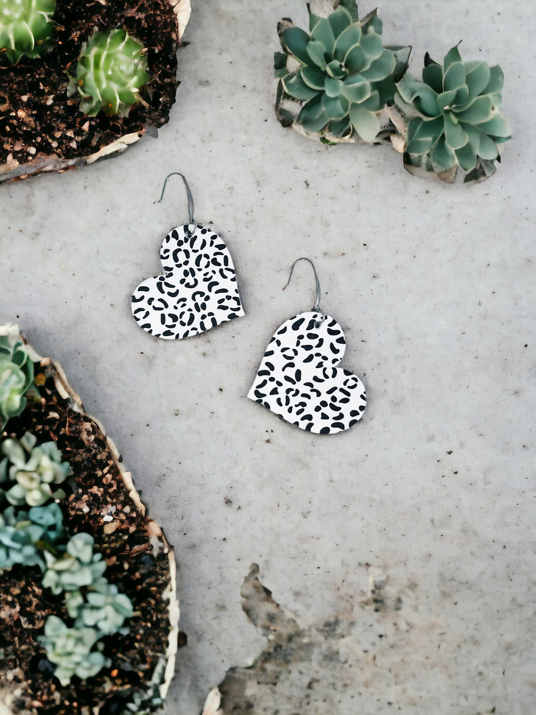 White Spotted Leopard Leather Heart Earrings - E19-1625
