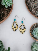 Load image into Gallery viewer, Caramel Cheetah Leather Earrings - E19-1641