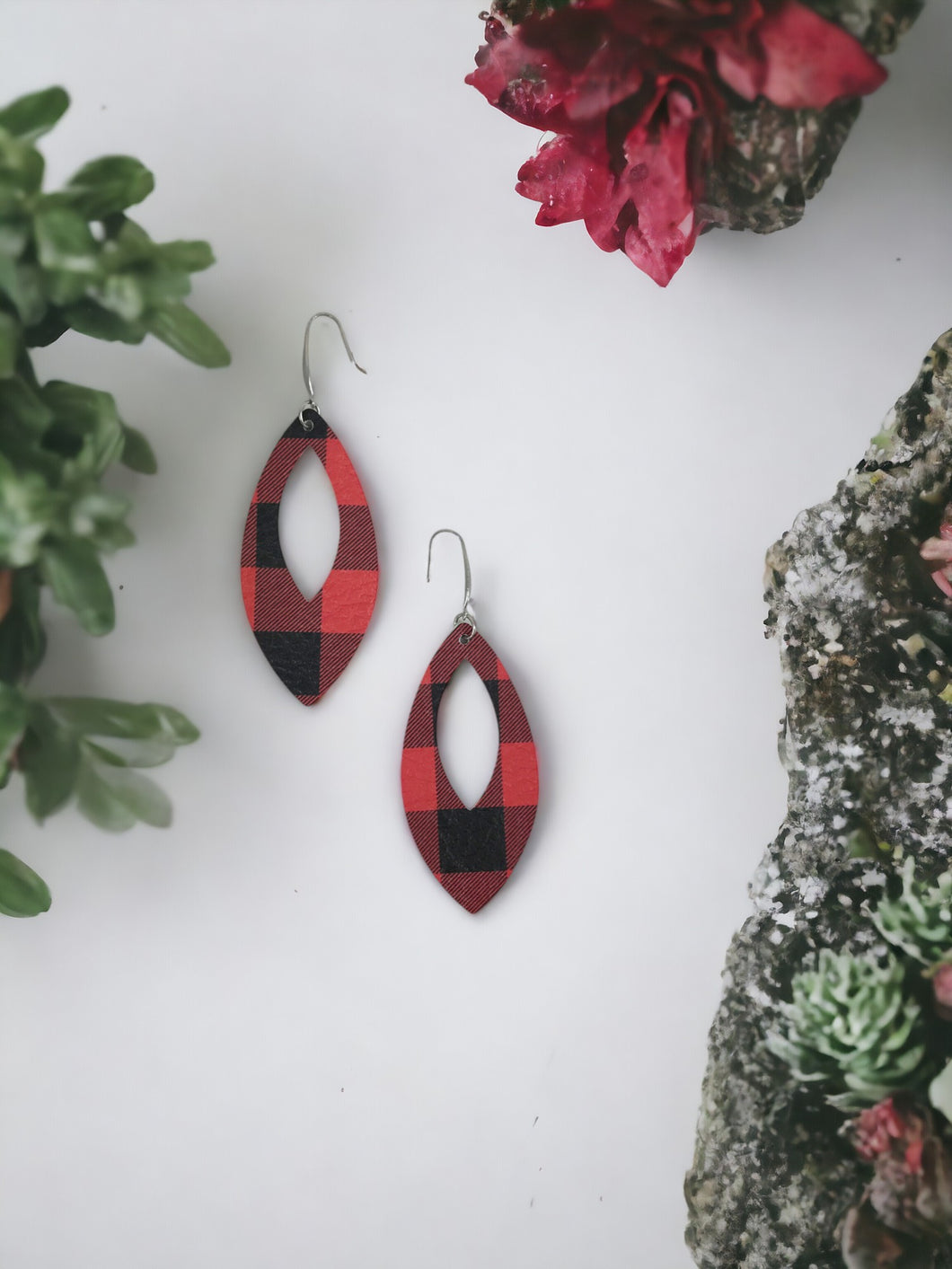 Mini Buffalo Plaid Leather Earrings - E19-1664