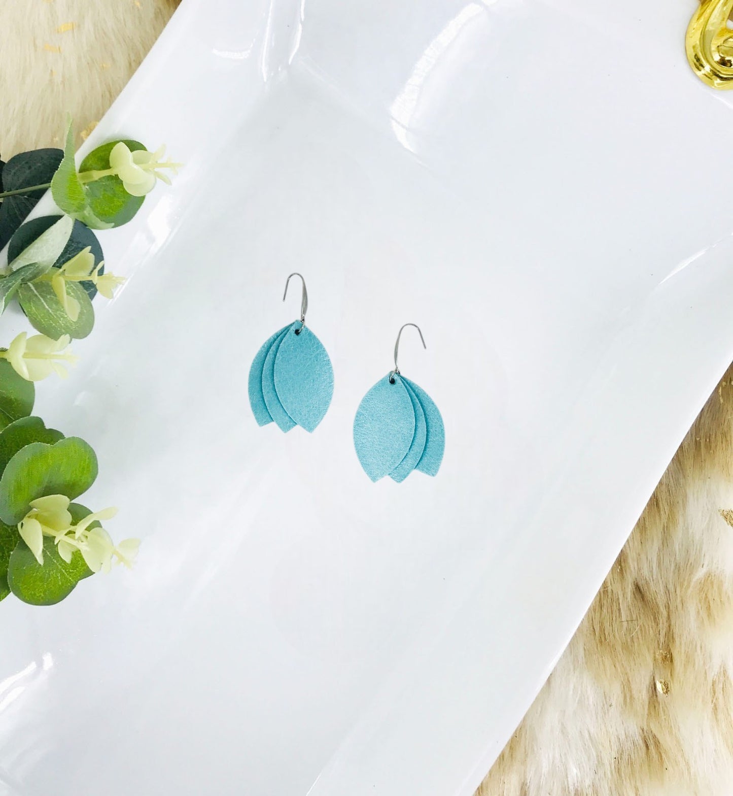 Pearlized Ice Princess Soft Leather Earrings - E19-1694