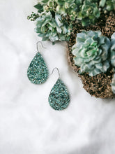 Load image into Gallery viewer, Chunky Glitter Earrings - E19-1724