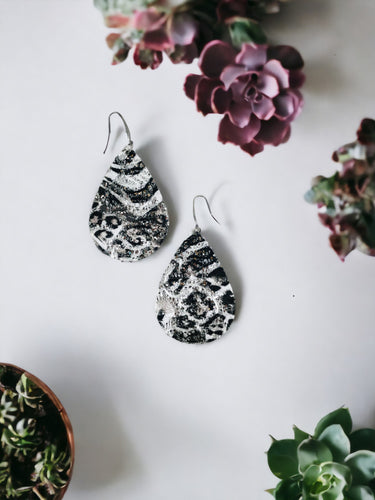 Glitter Leopard Leather Earrings - E19-2316