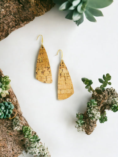 Gold Metallic Accent Cork on Leather Earrings - E19-2327