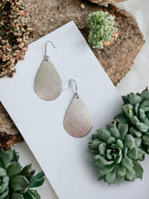 Load image into Gallery viewer, Platinum Leather Earrings - E19-2391