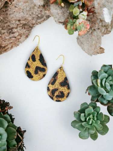 Cheetah Print Leather Earrings - E19-2491