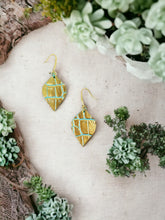 Load image into Gallery viewer, Genuine Leather Earrings - E19-2647