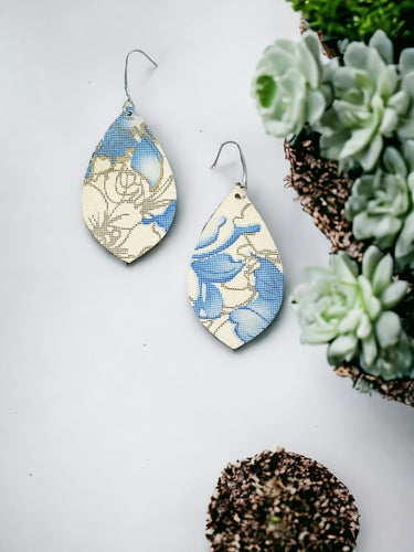 Floral Pattern Leather Earrings - E19-2669