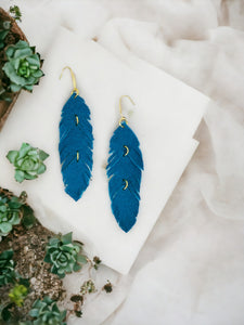 Turquoise Suede Feather Leather Earrings - E19-2693