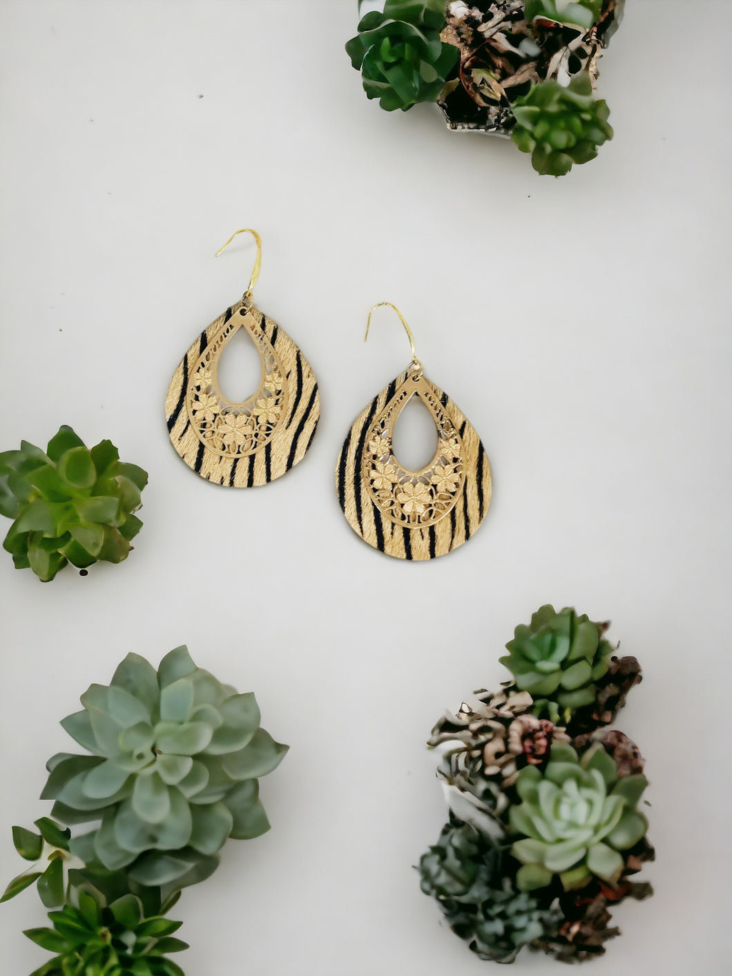 Hair On Zebra Leather and Pendant Earrings - E19-2697