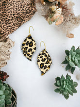 Load image into Gallery viewer, Cheetah Print Faux Leather Earrings - E19-3043