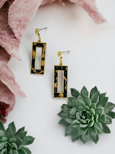 Leopard Pendant Earrings - E19-3327