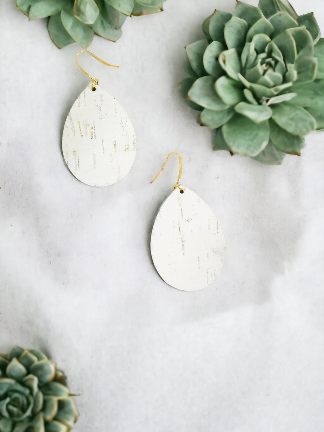 Off White Cork on Leather Earrings - E19-3519