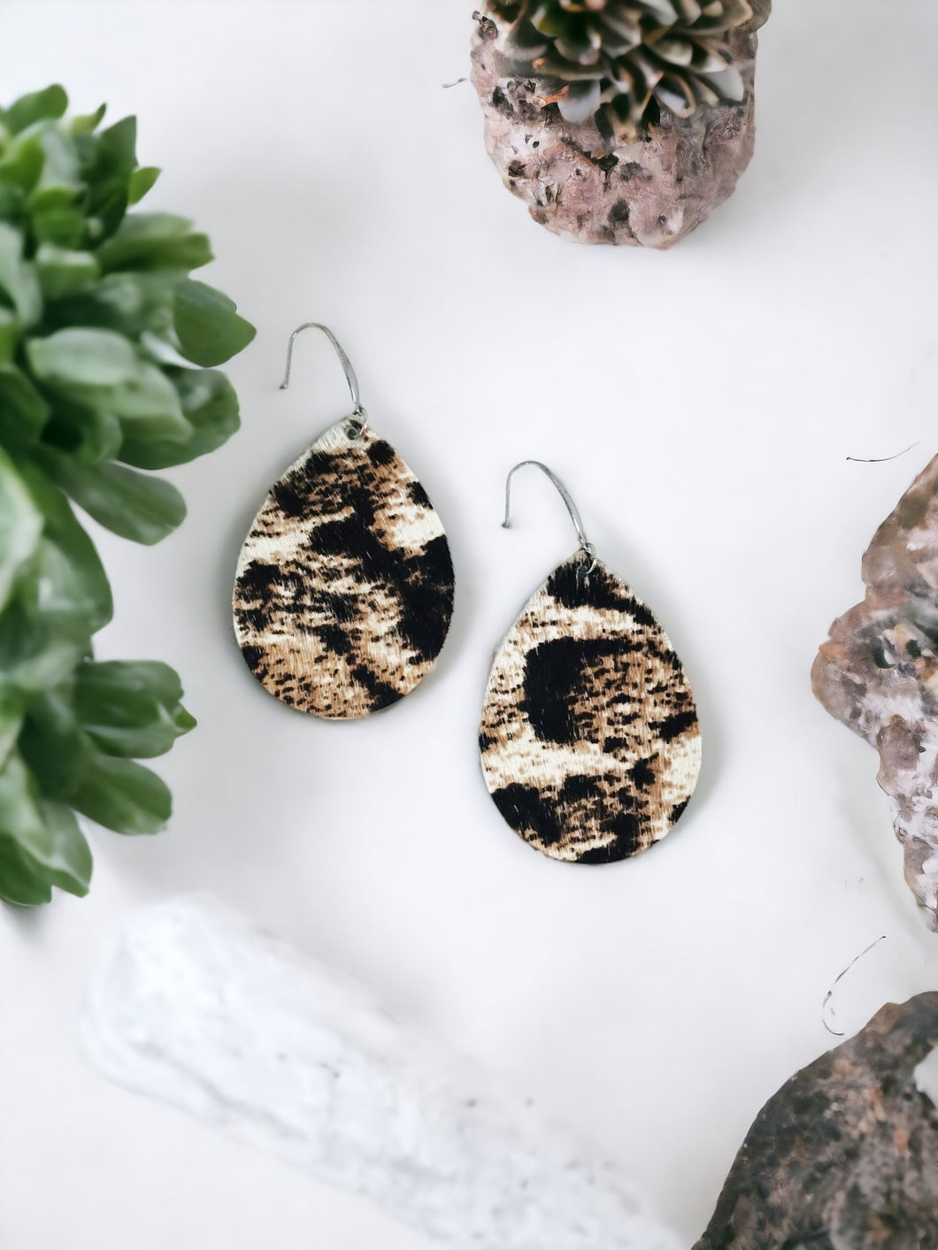 Hair On Snow Leopard Leather Earrings - E19-3524