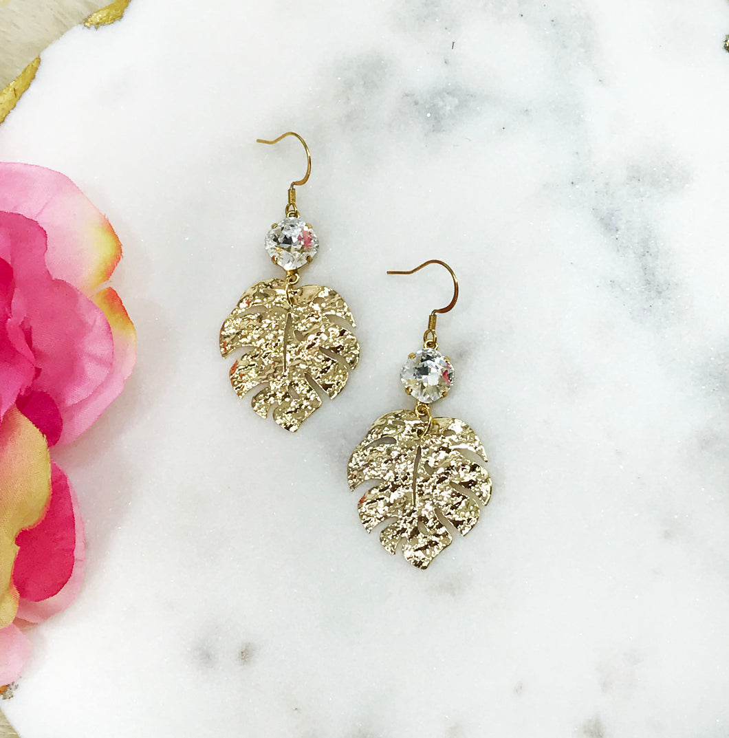 Crystal & Monstera Leaf Pendant Earrings - E19-4555