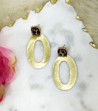 Load image into Gallery viewer, Leopard Stud &amp; Brushed Gold Pendant Earrings - E19-4582