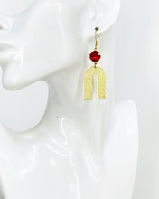 Load image into Gallery viewer, Genuine Crystal &amp; Brushed Gold Pendant Earrings - E19-4588