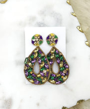 Load image into Gallery viewer, Rhinestone Stud &amp; Teardrop Earrings - E19-4619