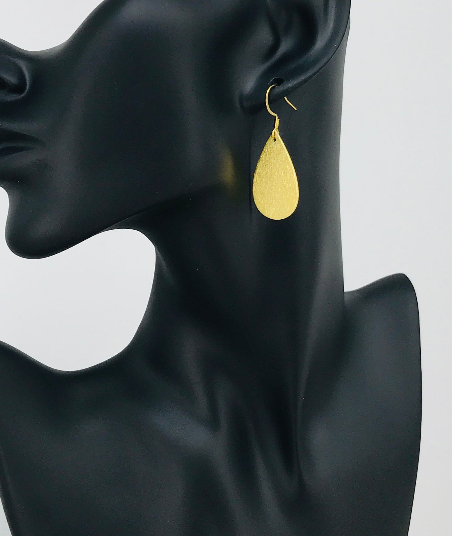 Small Brushed Gold Teardrop Pendant Earrings - E19-4677