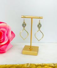 Load image into Gallery viewer, Rhinestone &amp; Brushed Gold Pendant Earrings - E19-4690