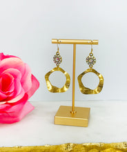 Load image into Gallery viewer, Rhinestone &amp; Brushed Gold Pendant Earrings - E19-4691