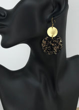 Load image into Gallery viewer, Resin &amp; Brushed Gold Pendant Earrings - E19-4781