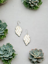 Load image into Gallery viewer, Genuine Leather Earrings - E19-739