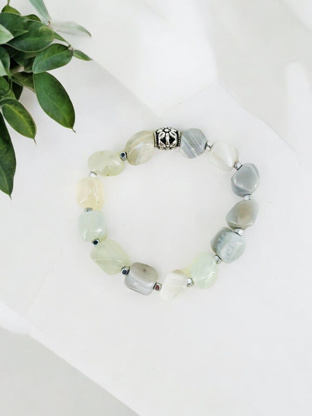 Grey Agate Gemstone Stretchy Bracelet - B194