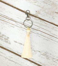 Load image into Gallery viewer, Small Silk Tassel Keychains