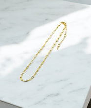 Load image into Gallery viewer, Smooth Paperclip Chain Necklace - N783