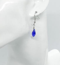 Load image into Gallery viewer, Glass Bead Dangle Earrings - E19-590